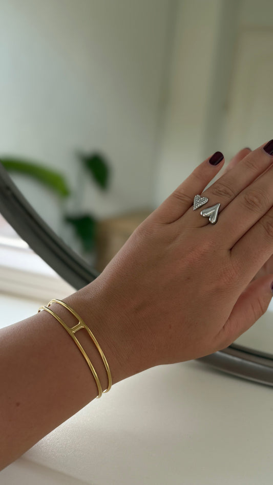 Love me so ring